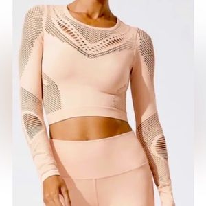 Alo Yoga Siren Crop Top Womens Size Small  Long Sleeve Cutout. Pink / Beige